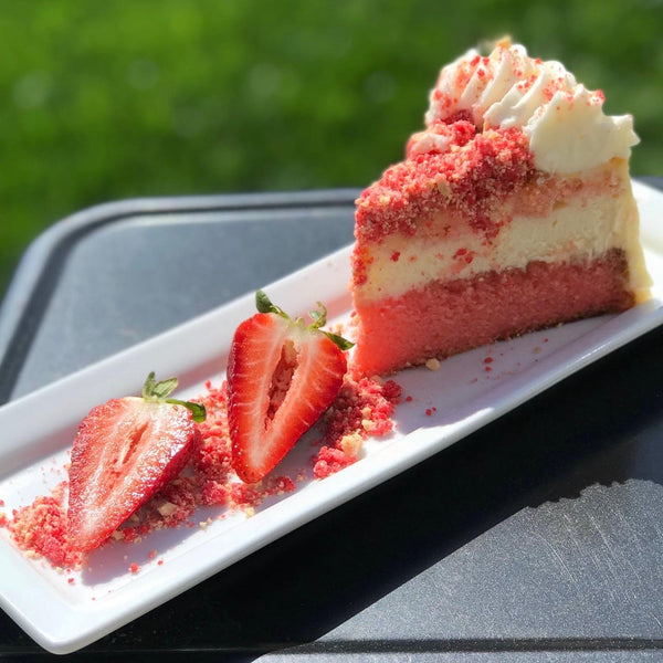 Strawberry Shortcake Crumble Cheesecake