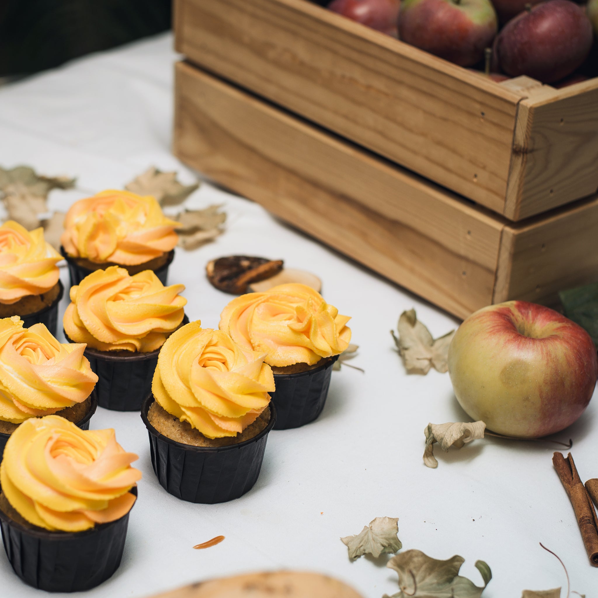 Apple Cobbler Cupcakes