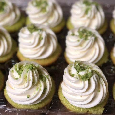 Key Lime Crumble cupcakes from Washington, DC based bakery Tissy Sweets Bakery & Cafe, a soft and moist lime cupcakes are topped with rich vanilla buttercream and key lime crumble.